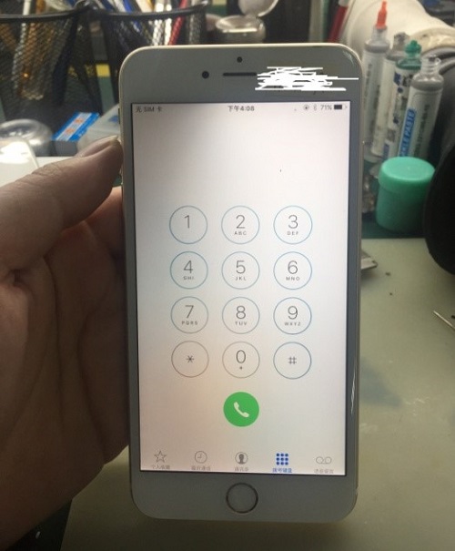 iPhone6 Plus手机阴阳屏故障维修